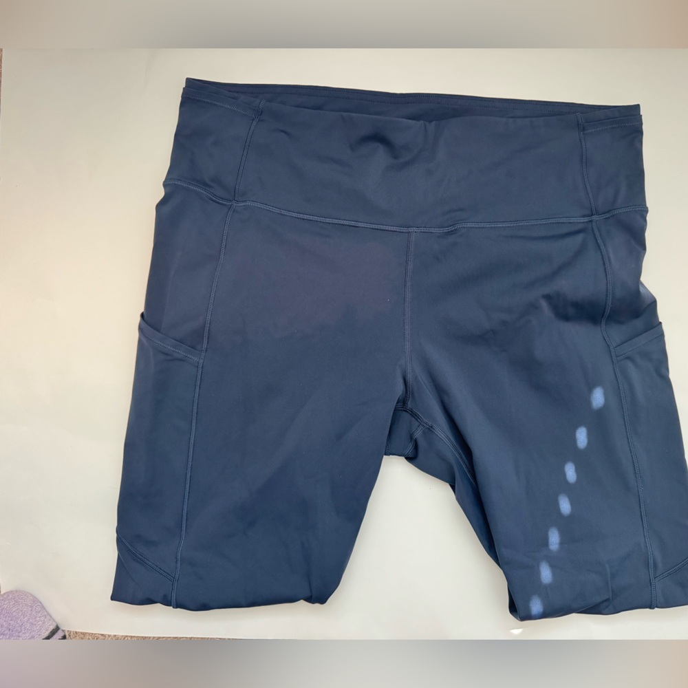 Lululemon Fast & Free 7/8 Tight II*Non-Reflective Nulux 25" - True Navy - Picture 4 of 9